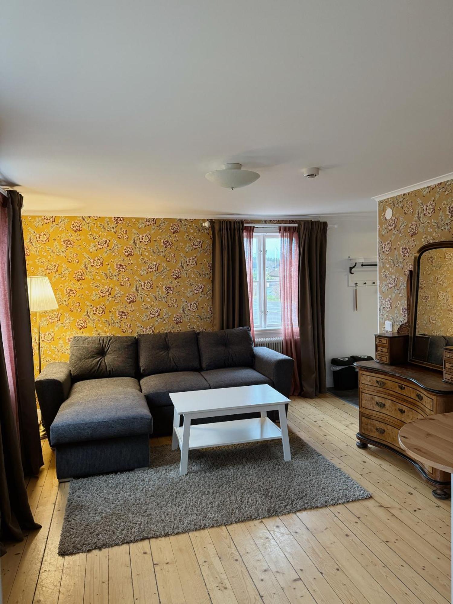 Smalandsgarden Otel Gränna Dış mekan fotoğraf