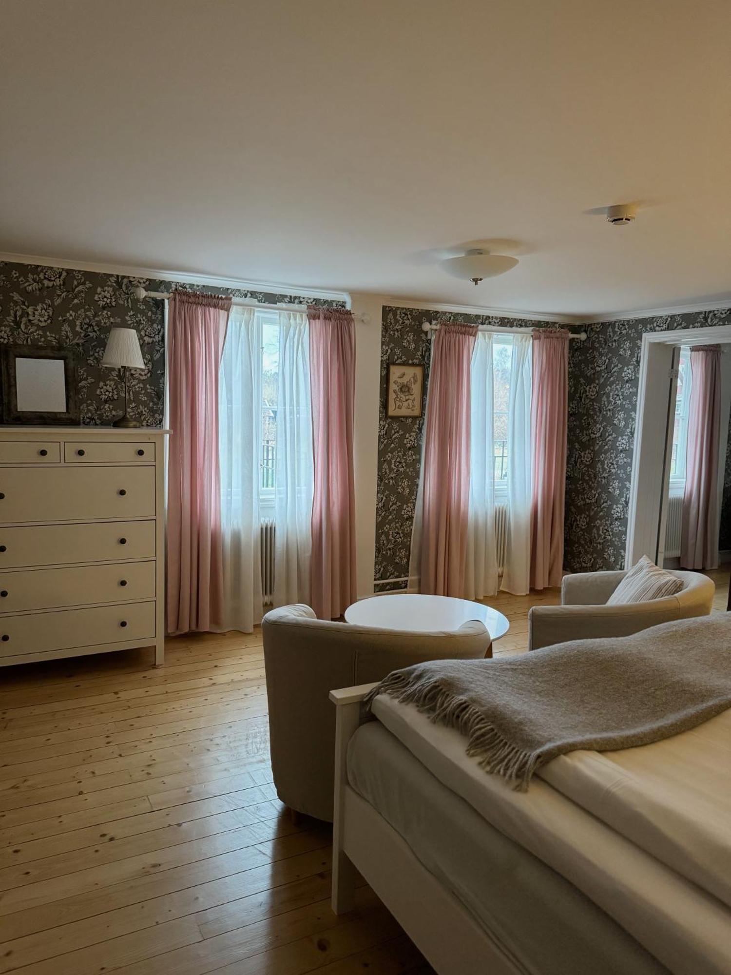 Smalandsgarden Otel Gränna Dış mekan fotoğraf